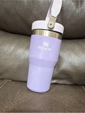 Stanley 30oz Lavender purple bottle